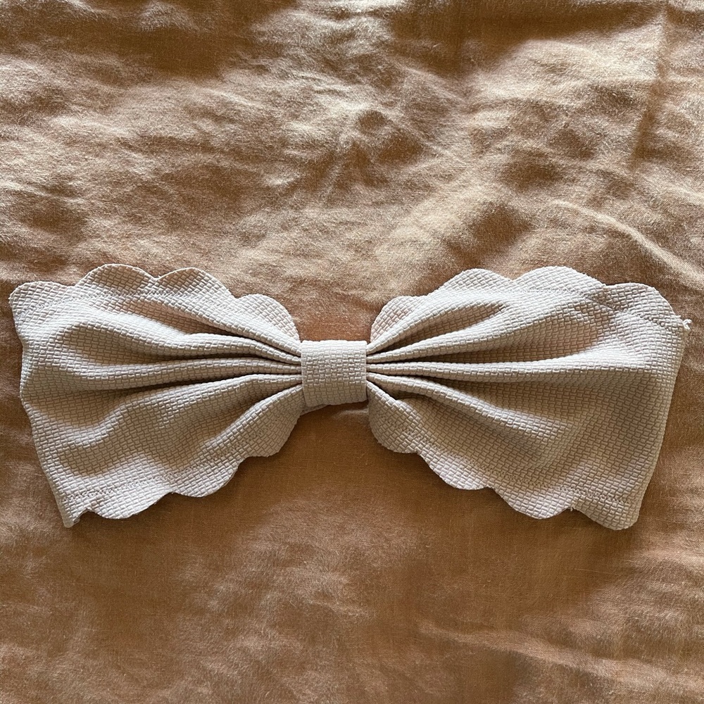 Marysia Swim Antibes Scallop Bandeau Top